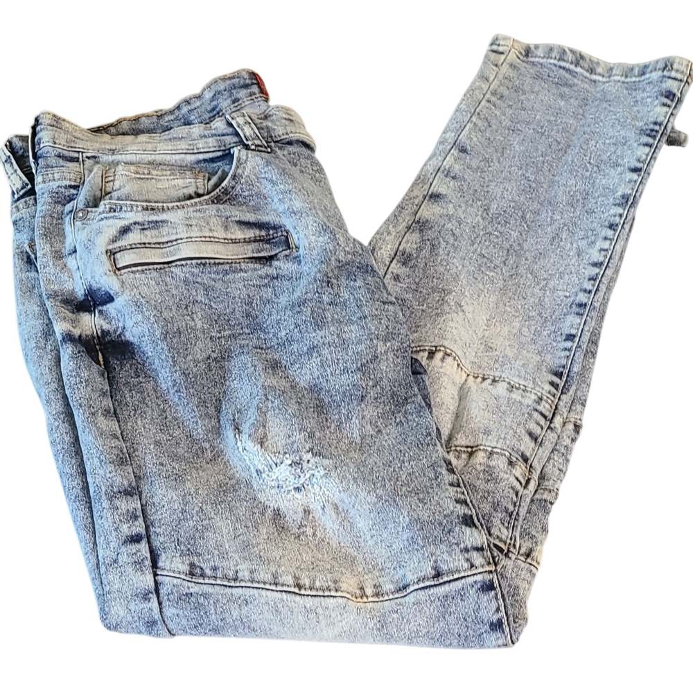 Truth Substance Light Wash Skinny Jeans